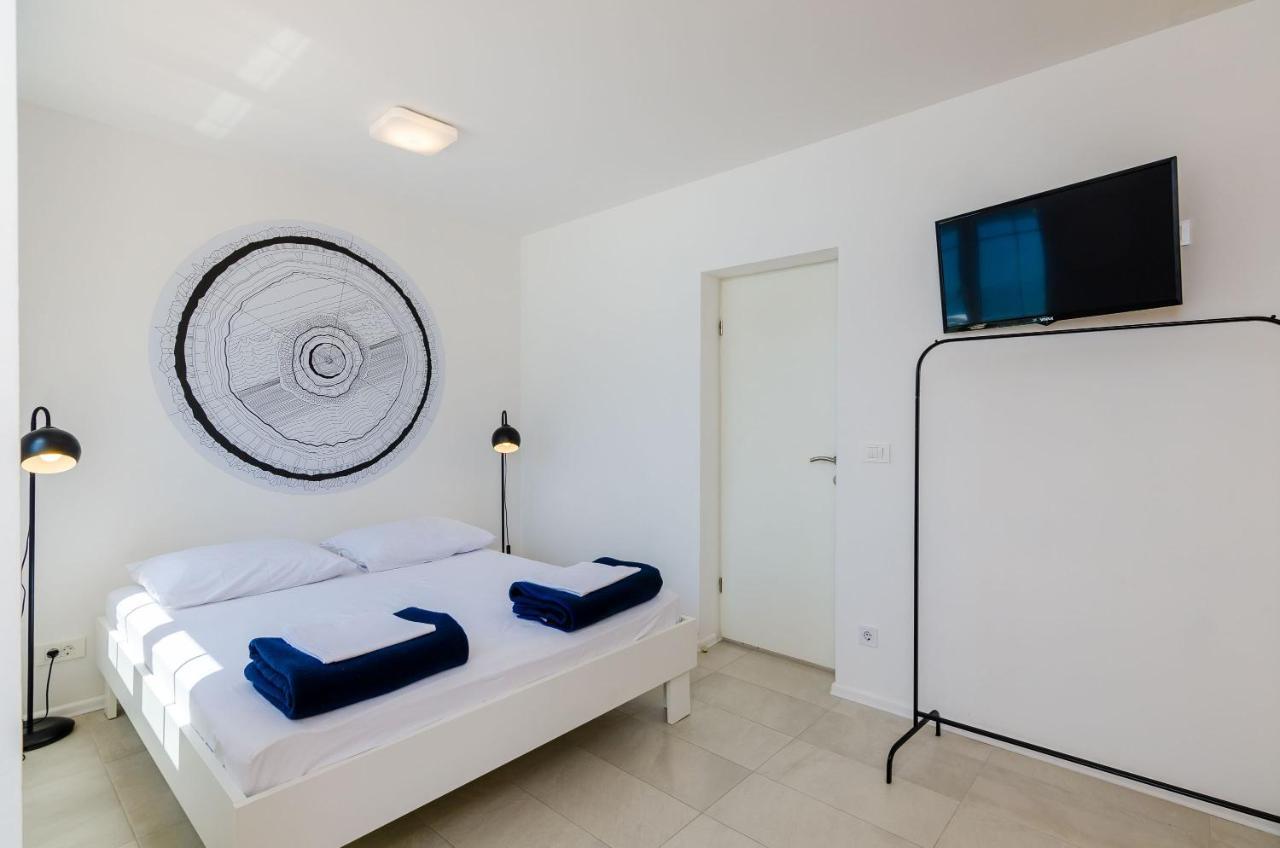 Apartments And Rooms By The Sea Slano, Dubrovnik - 8737 외부 사진